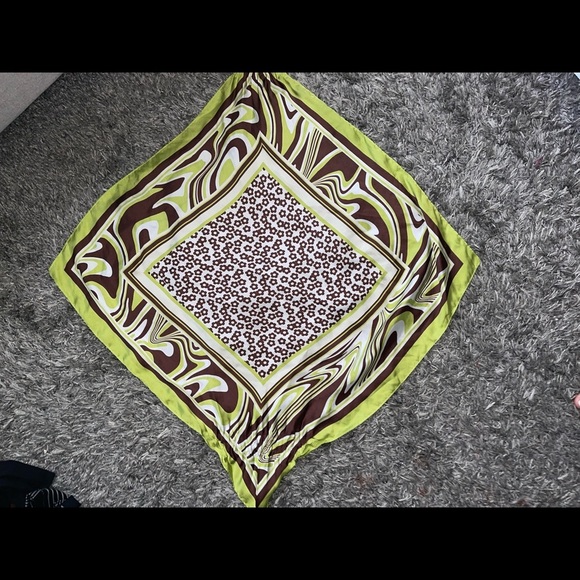 60’s Style Scarf/Top - Picture 3 of 4